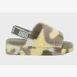 UGG Fluff Yeah Camopop Slide Slipper Moss Green Camouflage